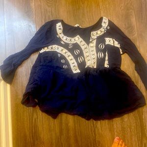 Crown and Ivy Blouse